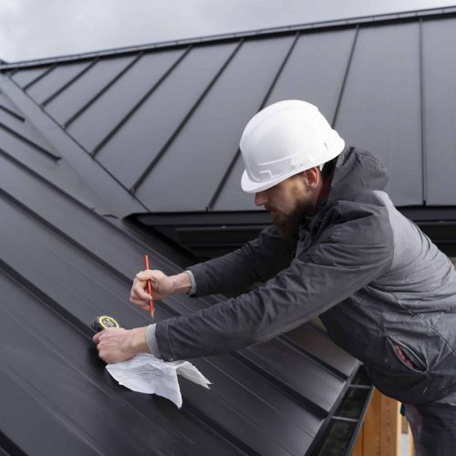 medium-shot-man-working-roof